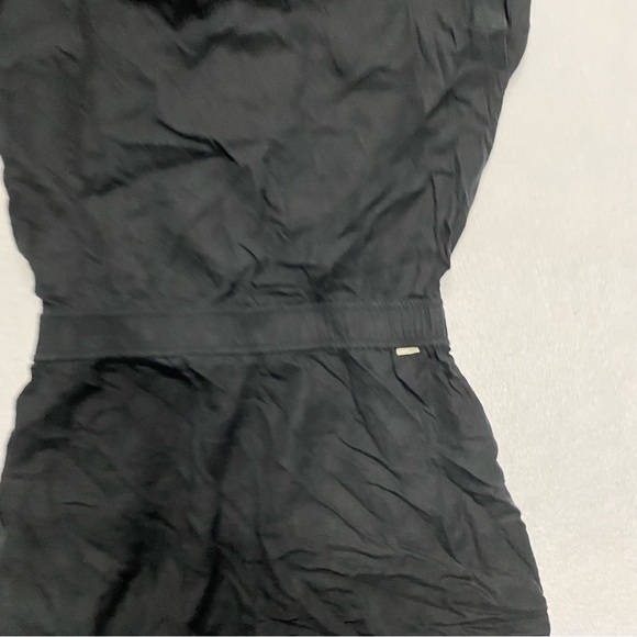 Vuori Trestles Twill Romper Black Small - Picture 5 of 7
